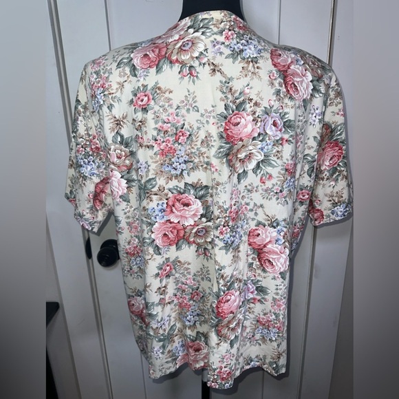 VINTAGE Floral Lace Trim Collar Blouse with Buttons - Picture 9 of 10